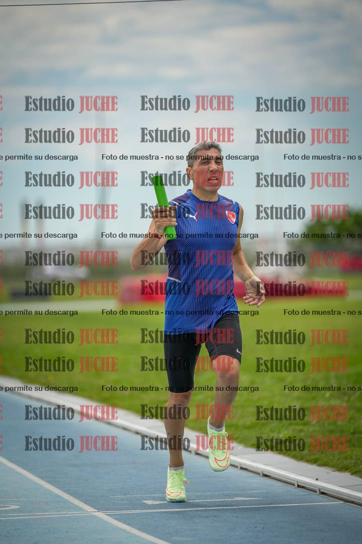 Fotos de las postas 4x200 m llanos de varones