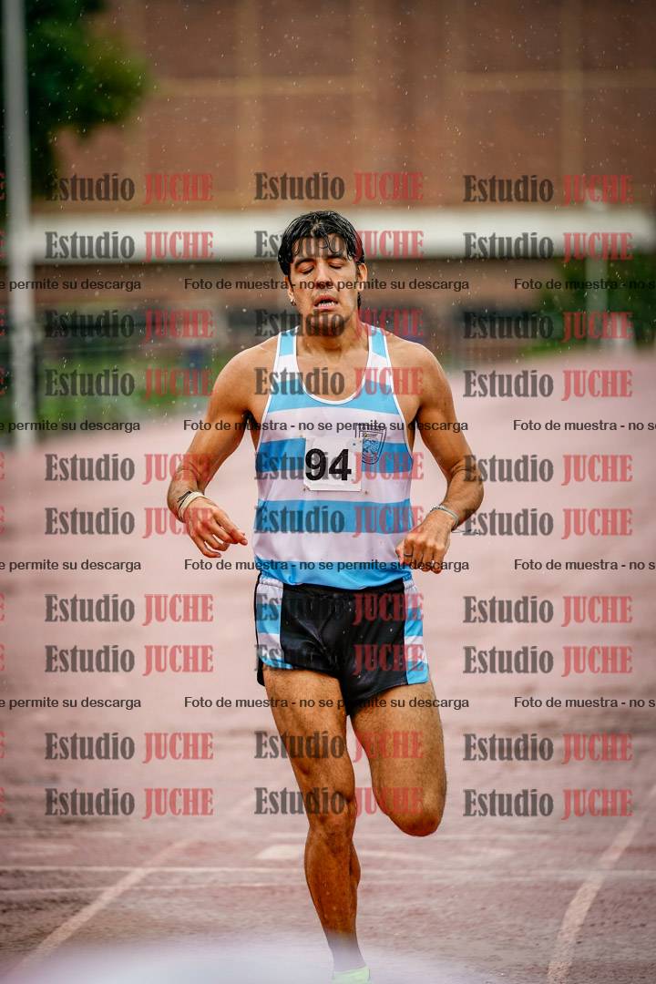 Fotos de los 800 m de varones