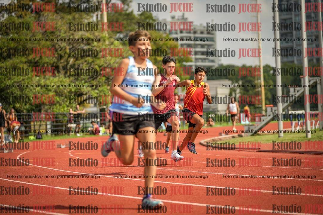 Fotos de los 200 m llanos de varones