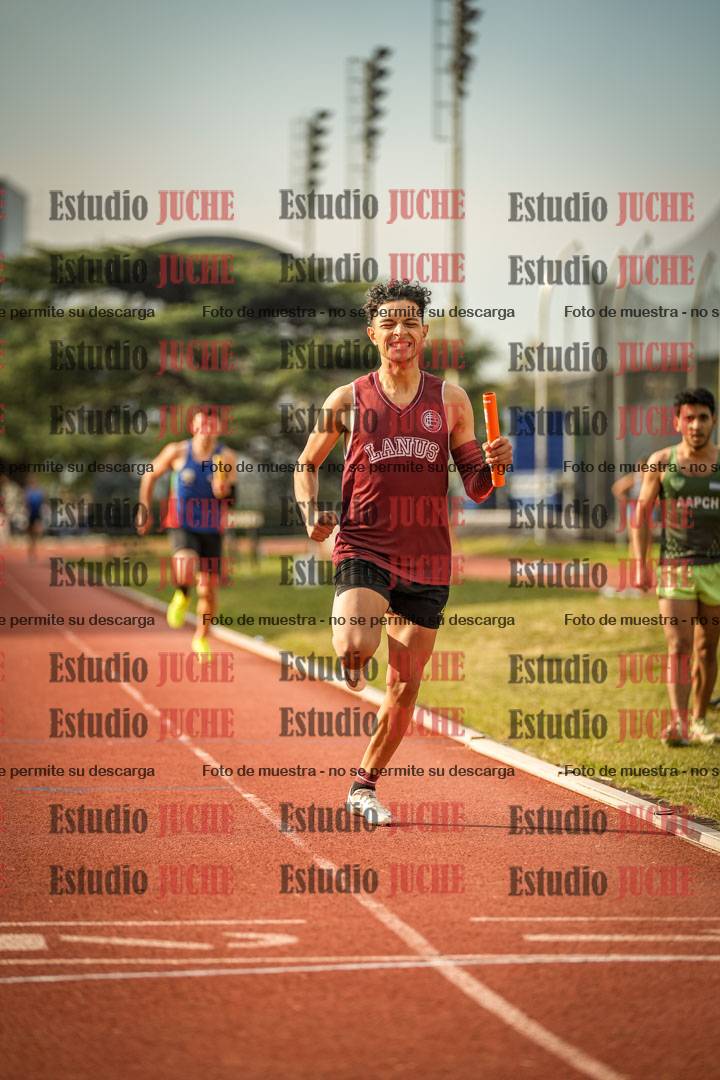 Fotos de las postas 4x400 m llanos de varones