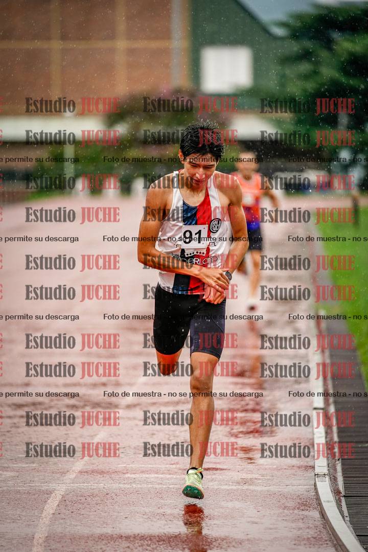 Fotos de los 800 m de varones