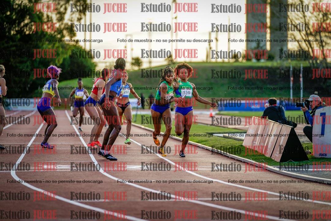 Fotos de los relevos 4x400 m de mujeres