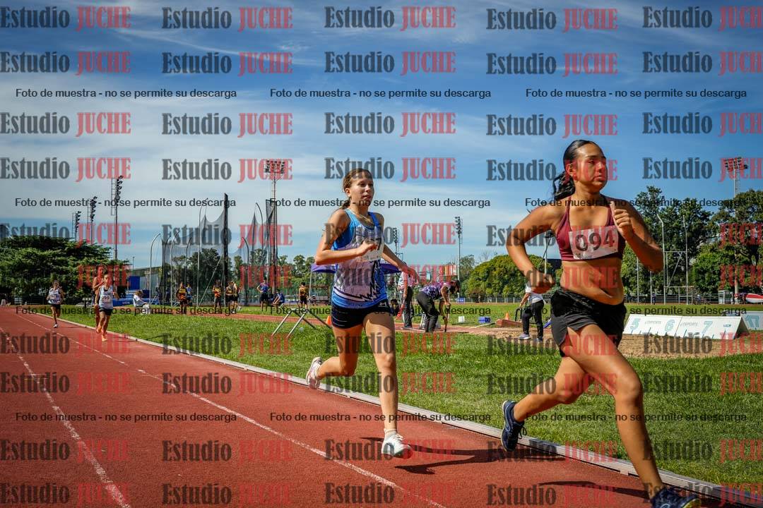 Fotos de los 600 m de mujeres