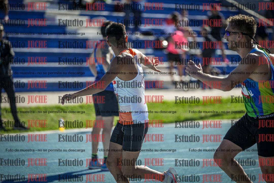 Fotos durante los relevos