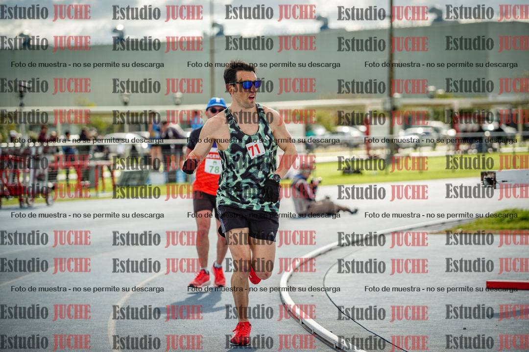 Fotos de los 5000 m llanos de varones