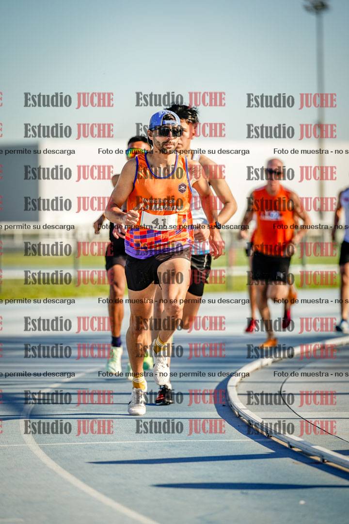 Fotos de los 1500 m llanos de varones