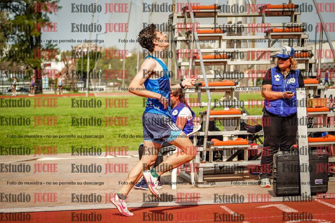 Fotos de los 3000 m llanos de varones
