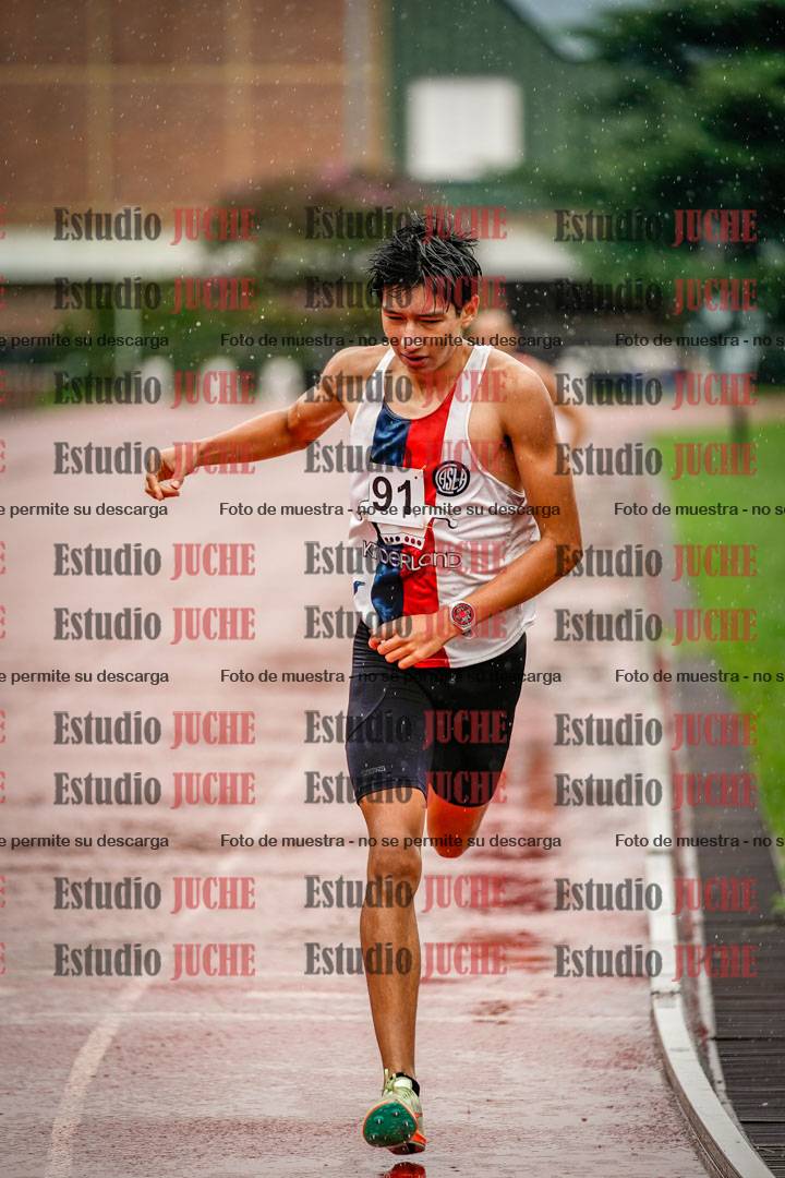 Fotos de los 800 m de varones