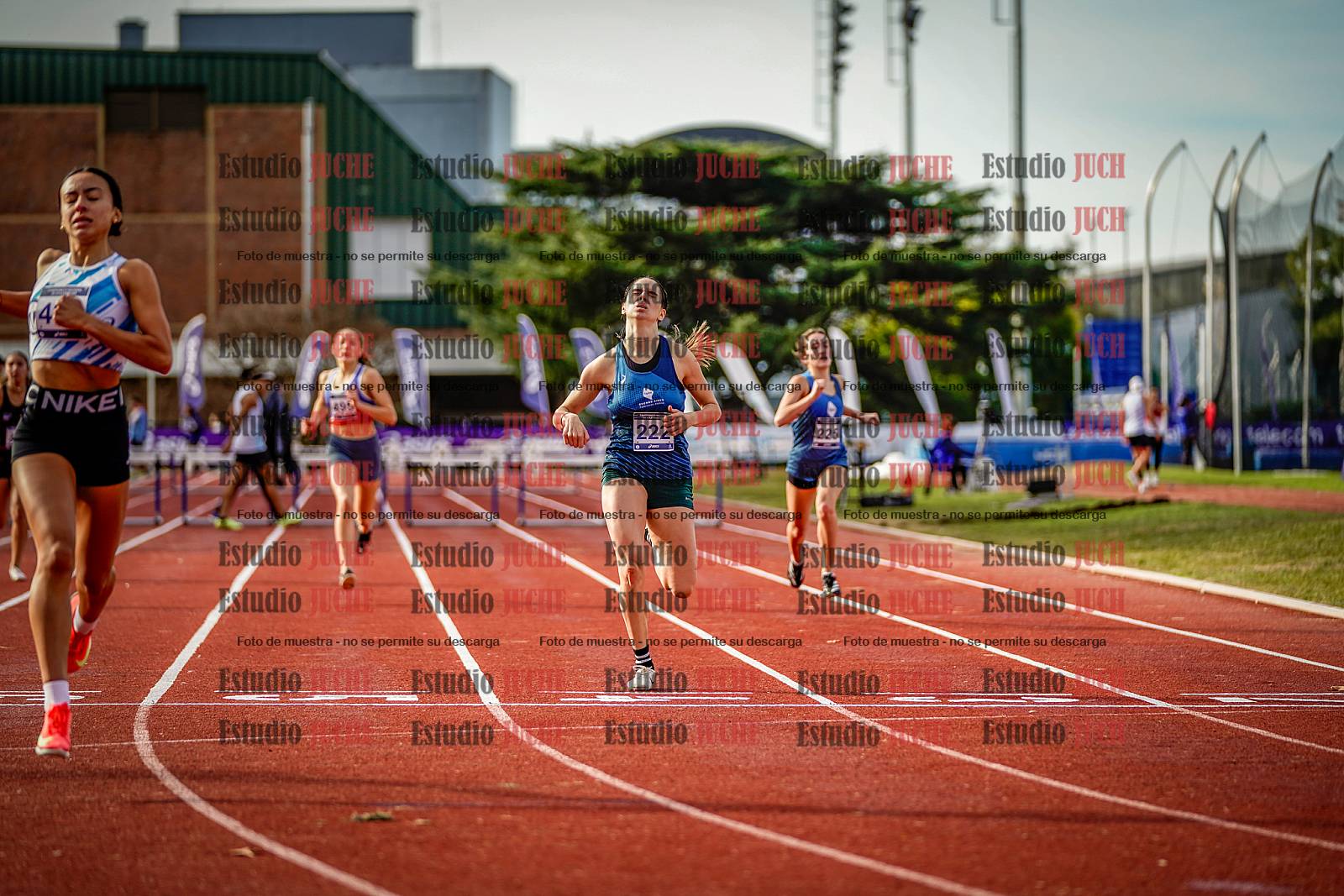 Fotos de los 400 m con vallas de mujeres