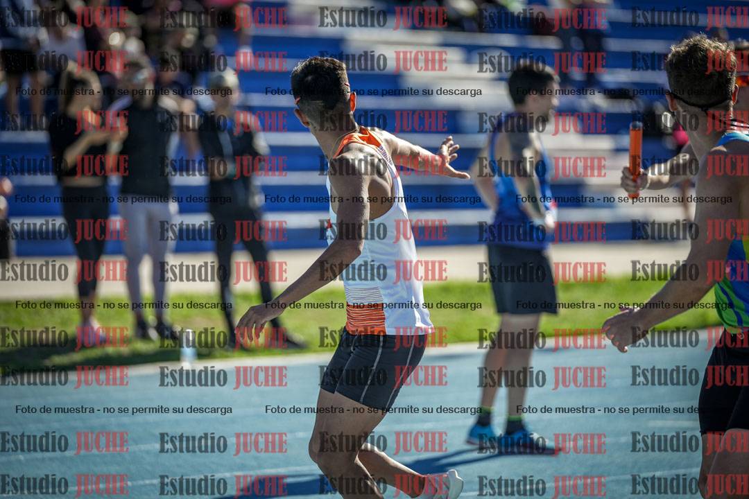 Fotos durante los relevos