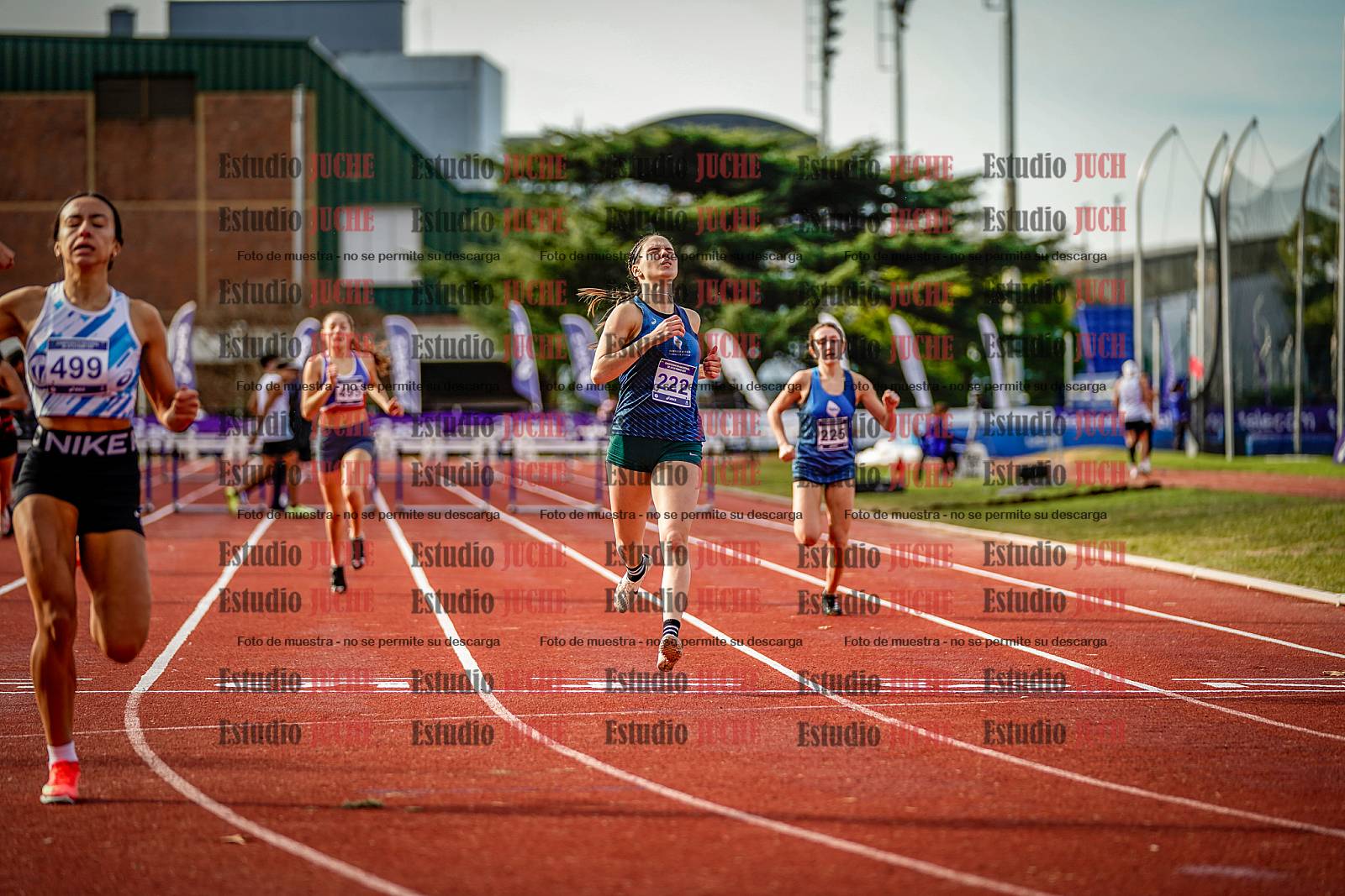 Fotos de los 400 m con vallas de mujeres