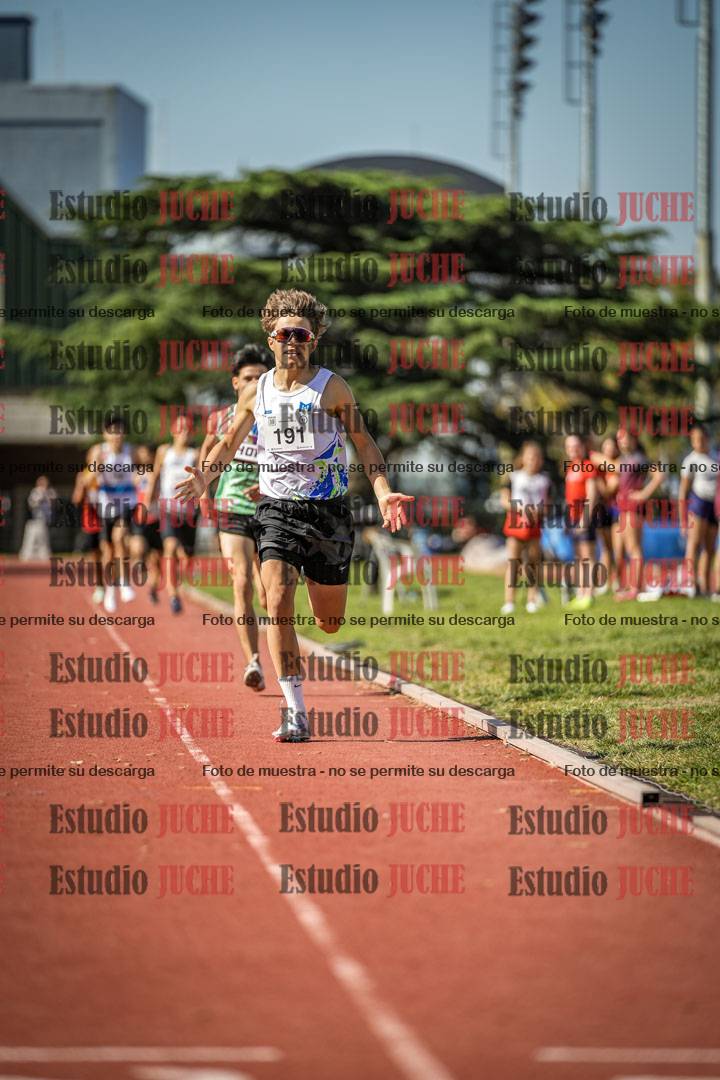 Fotos de los 600 m llanos de varones