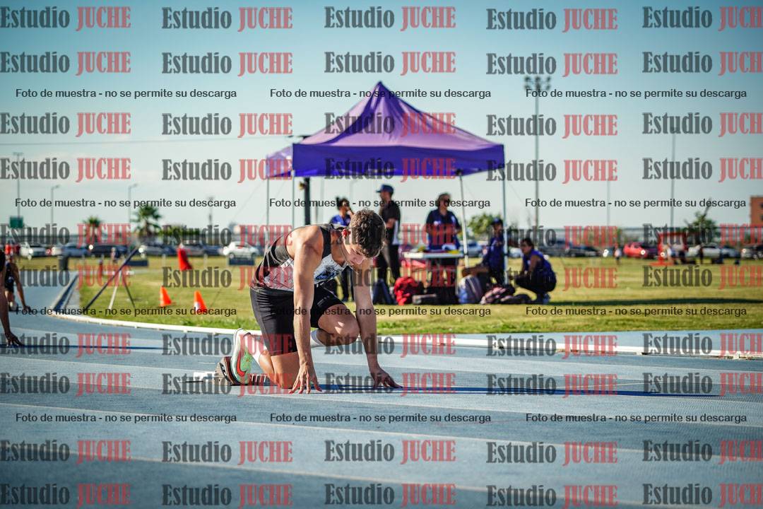 Fotos de los 400 m llanos de varones