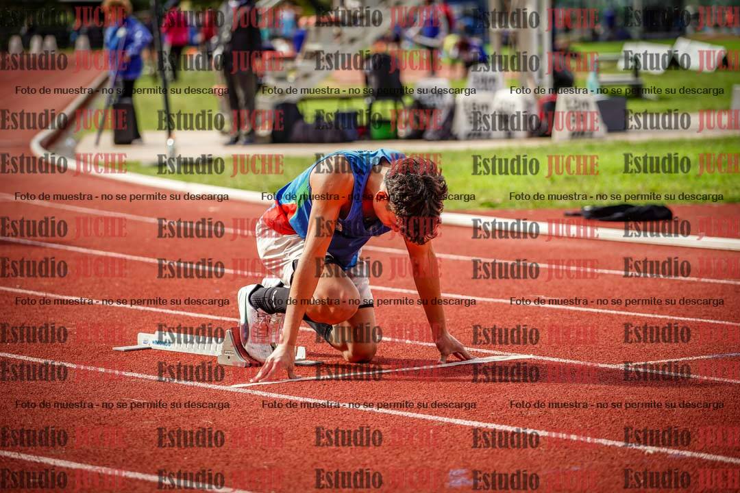 Fotos de los 400 m llanos de varones