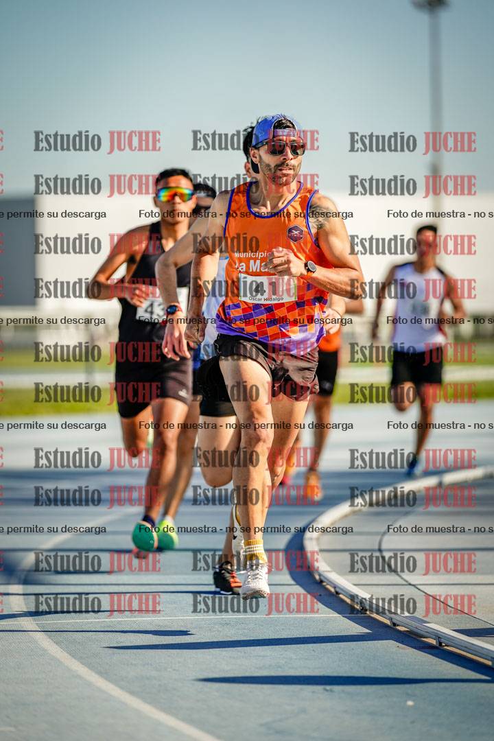 Fotos de los 1500 m llanos de varones