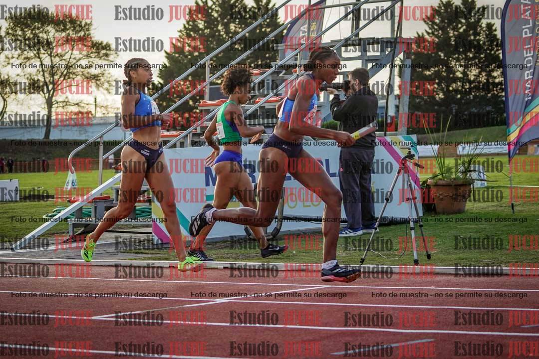 Fotos de los relevos 4x400 m de mujeres