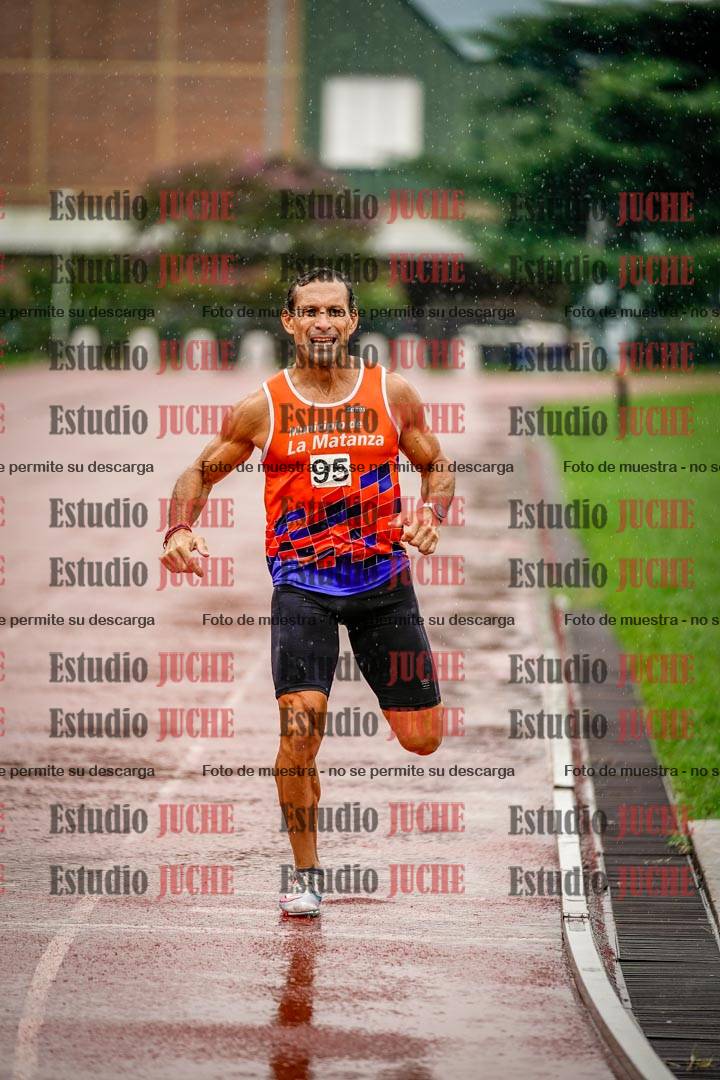 Fotos de los 800 m de varones