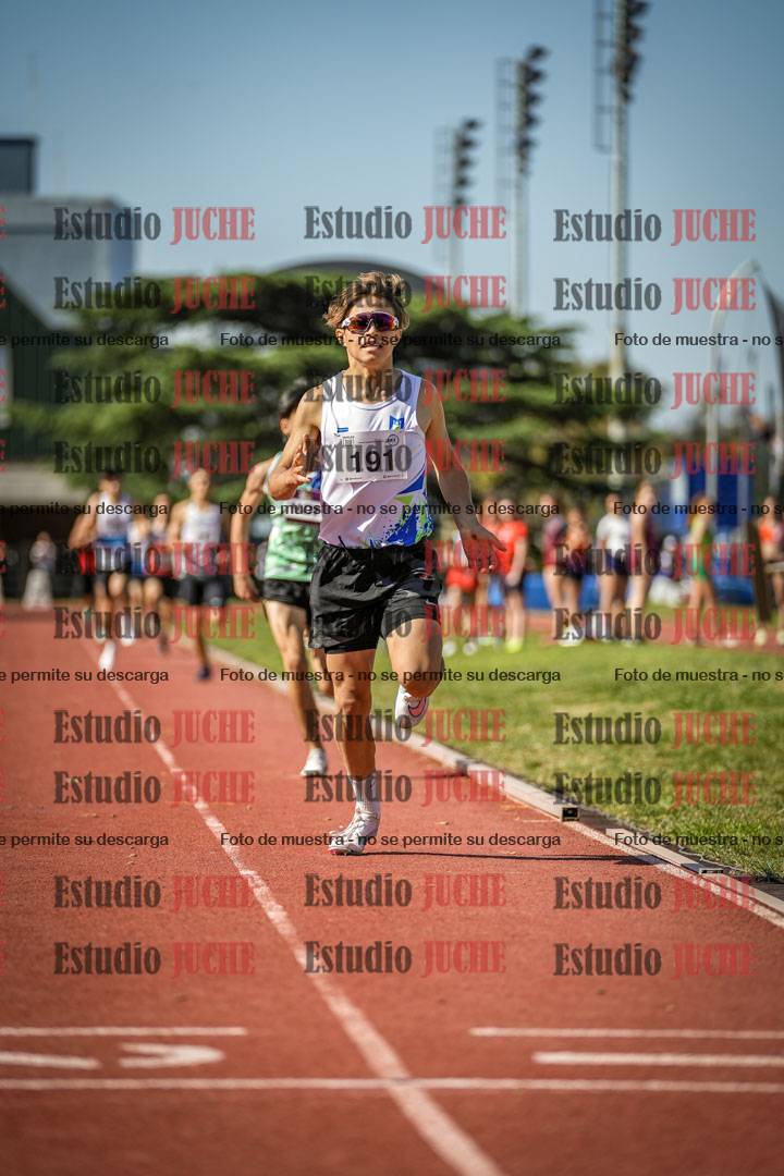 Fotos de los 600 m llanos de varones