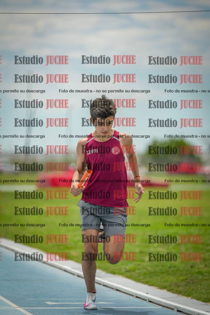Fotos de las postas 4x200 m llanos de varones