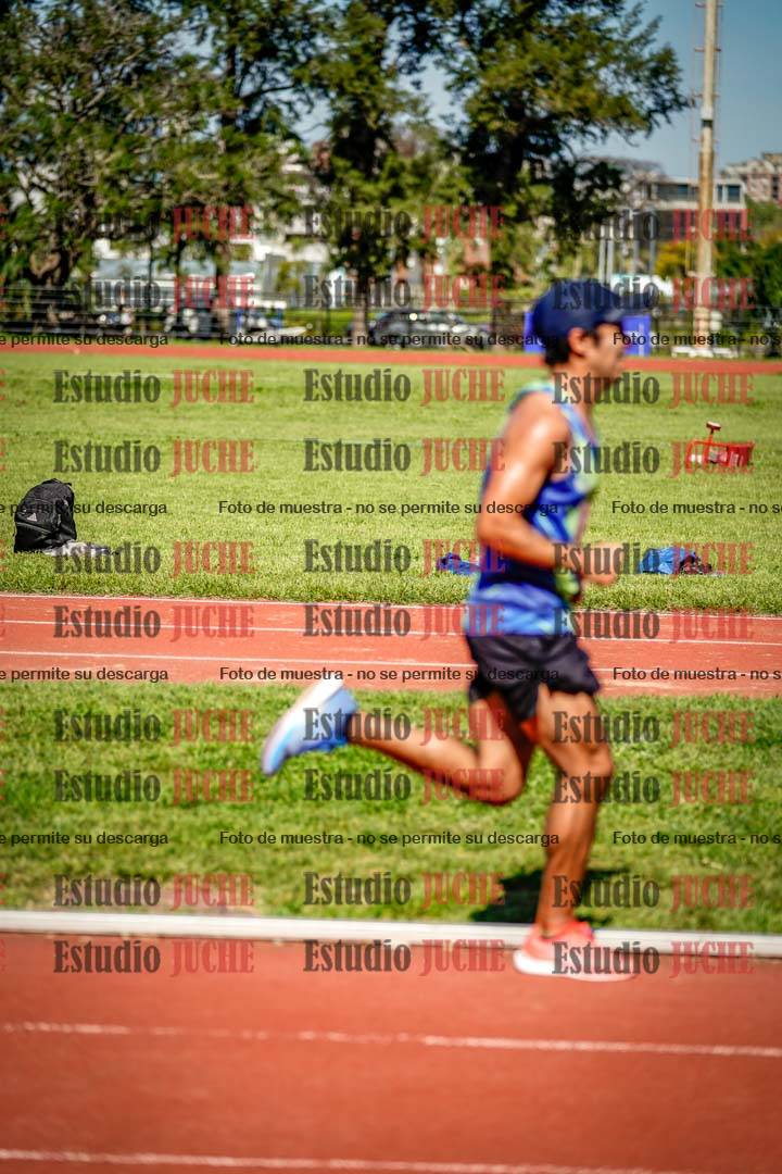 Fotos de los 5000 m llanos de mujeres y varones