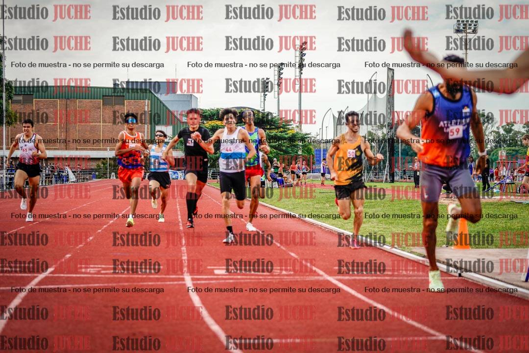 Fotos de los 800 m de varones