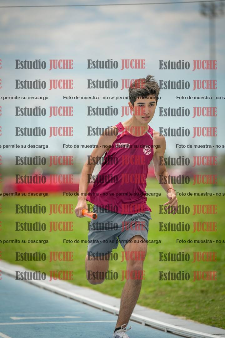 Fotos de las postas 4x200 m llanos de varones
