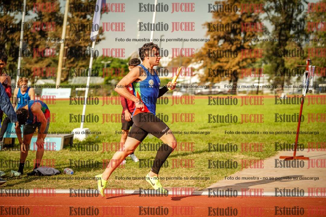 Fotos de las postas 4x400 m llanos de varones