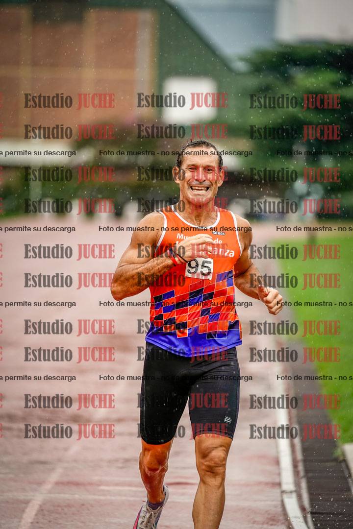Fotos de los 800 m de varones