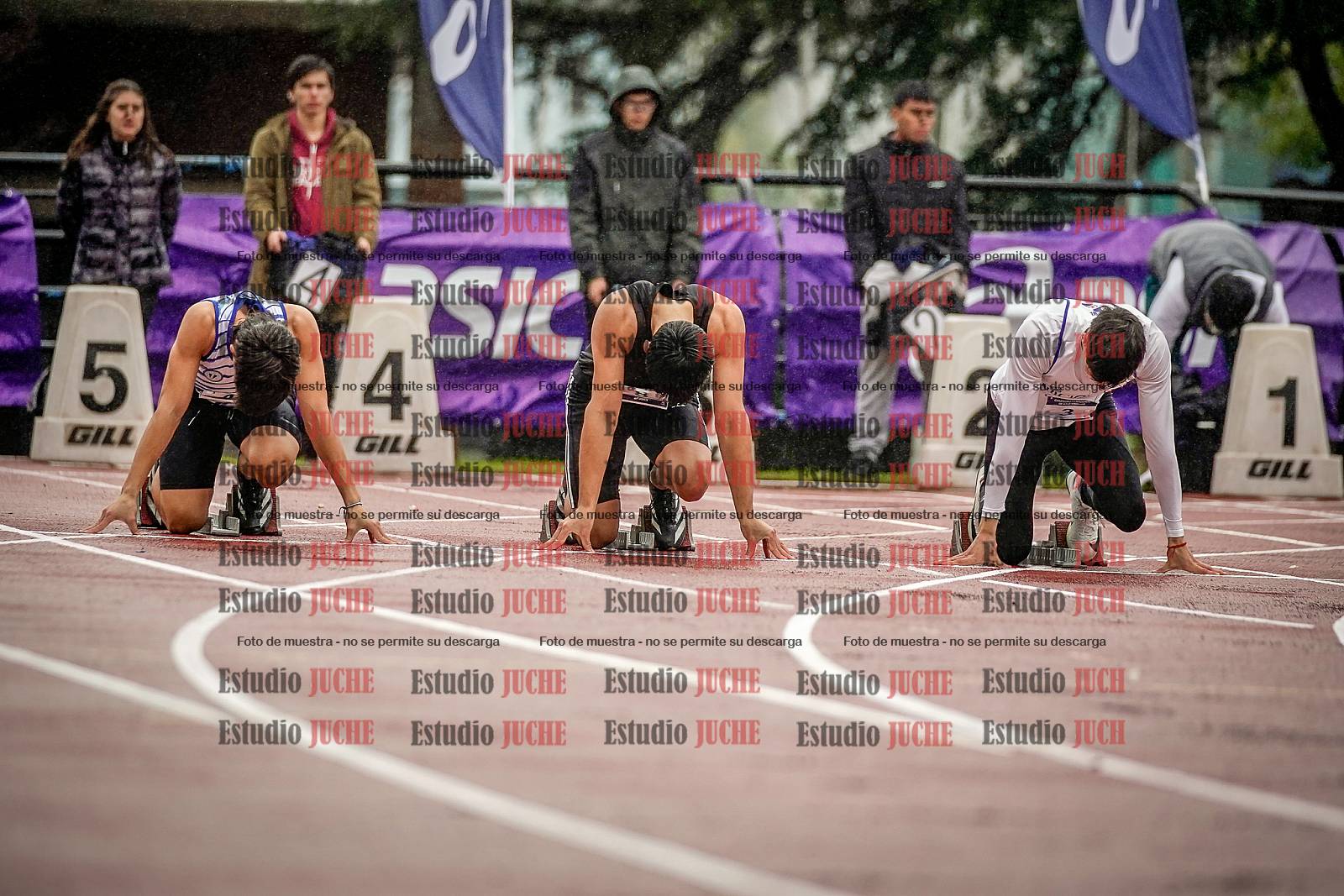 Fotos de los 100 m llanos de varones - FINAL