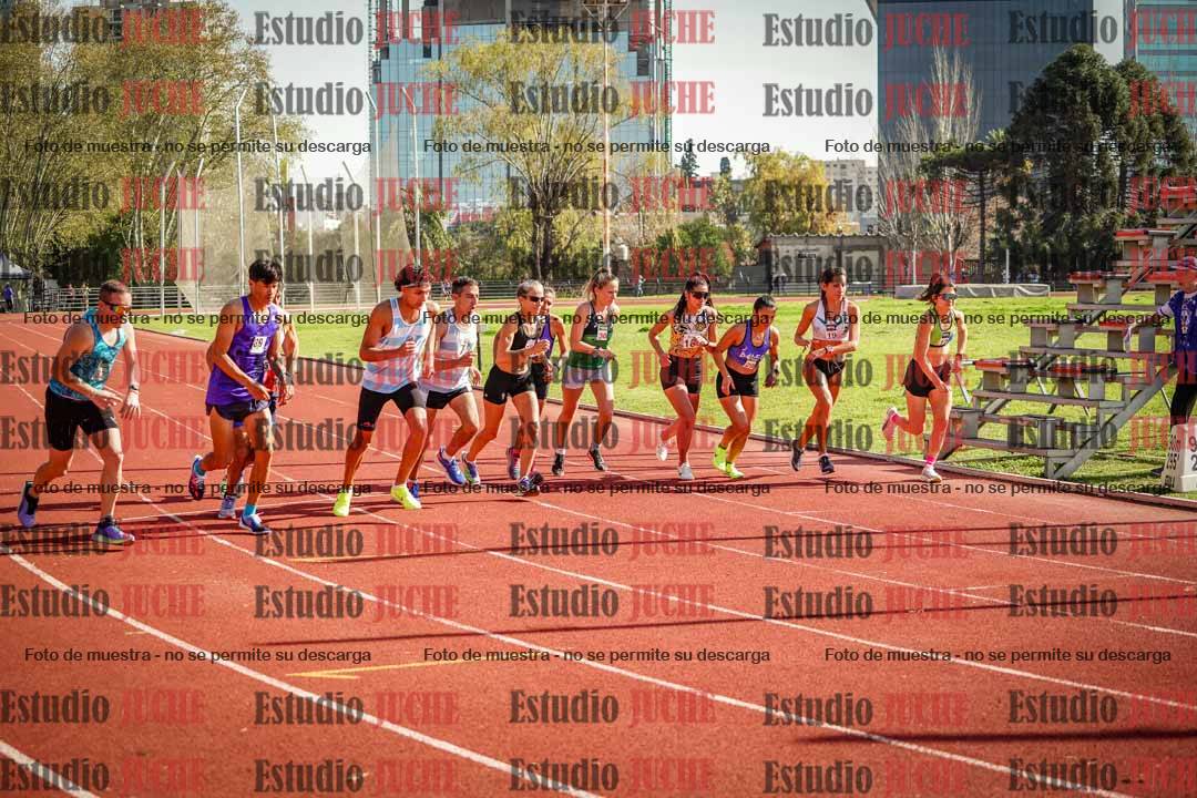 Fotos de los 5000 m de mujeres y varones