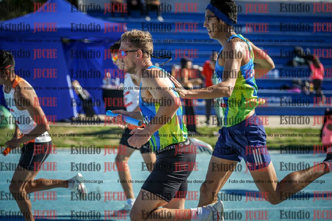 Fotos durante los relevos