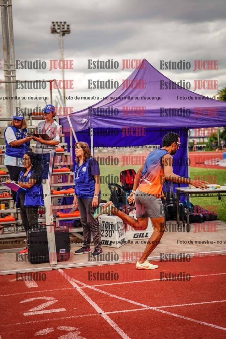 Fotos de los 800 m de varones