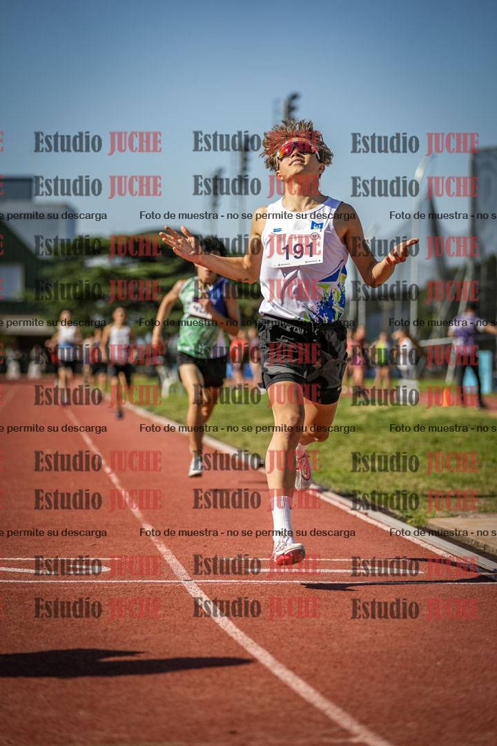 Fotos de los 600 m llanos de varones