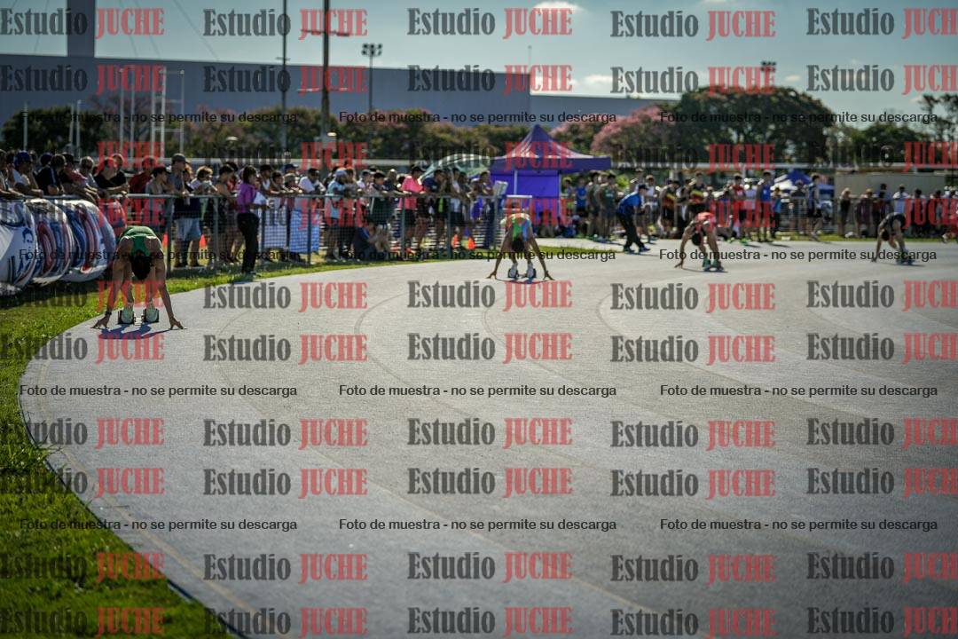Fotos de los 400 m llanos de varones