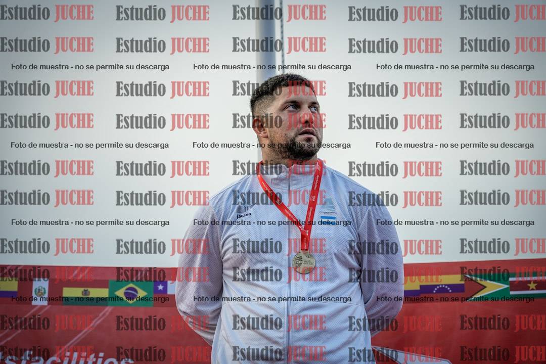 Fotos de algunos extras y podios del día 1