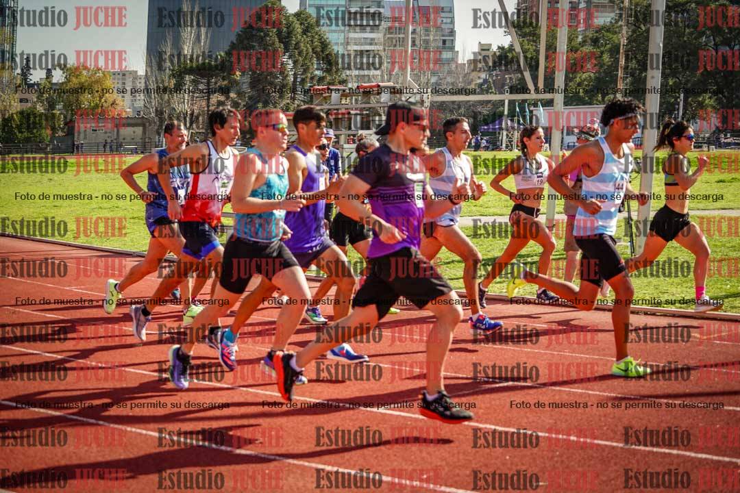 Fotos de los 5000 m de mujeres y varones