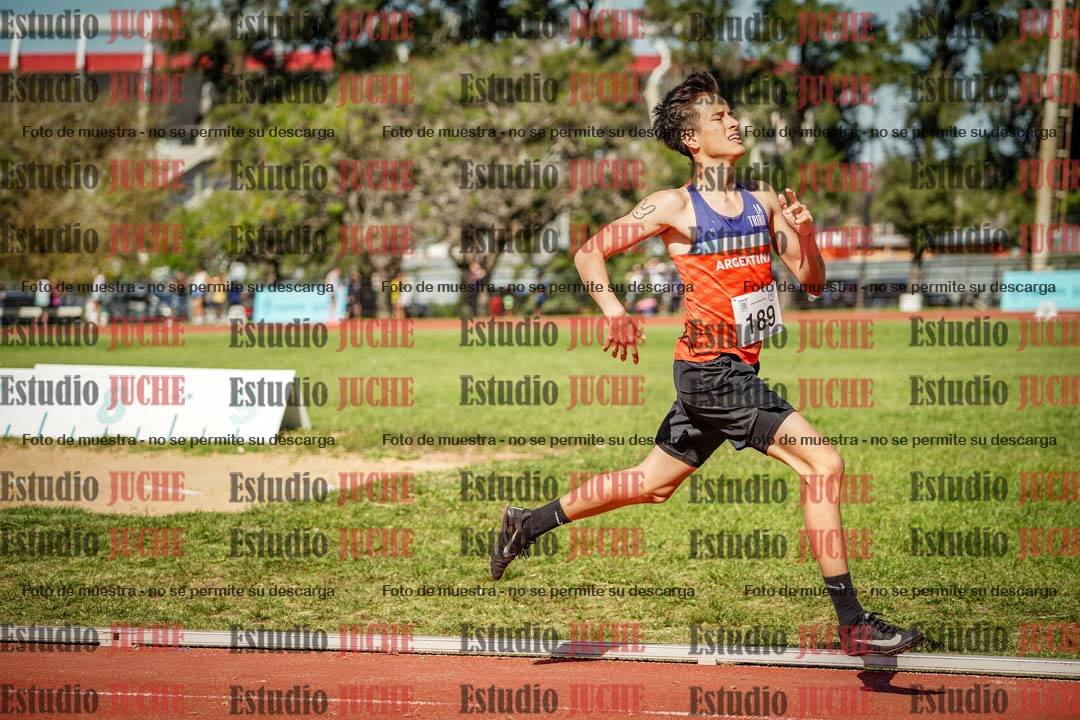 Fotos de los 600 m llanos de varones