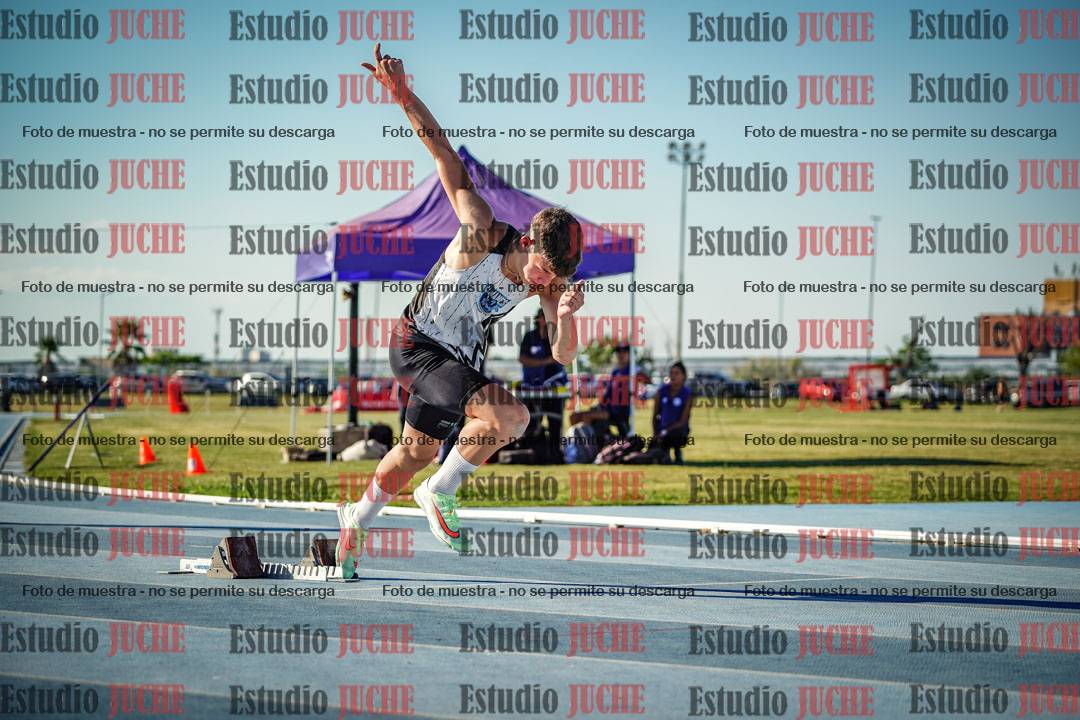 Fotos de los 400 m llanos de varones
