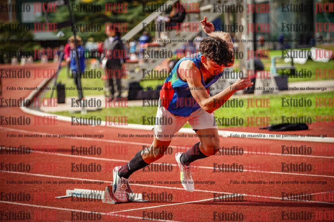 Fotos de los 400 m llanos de varones