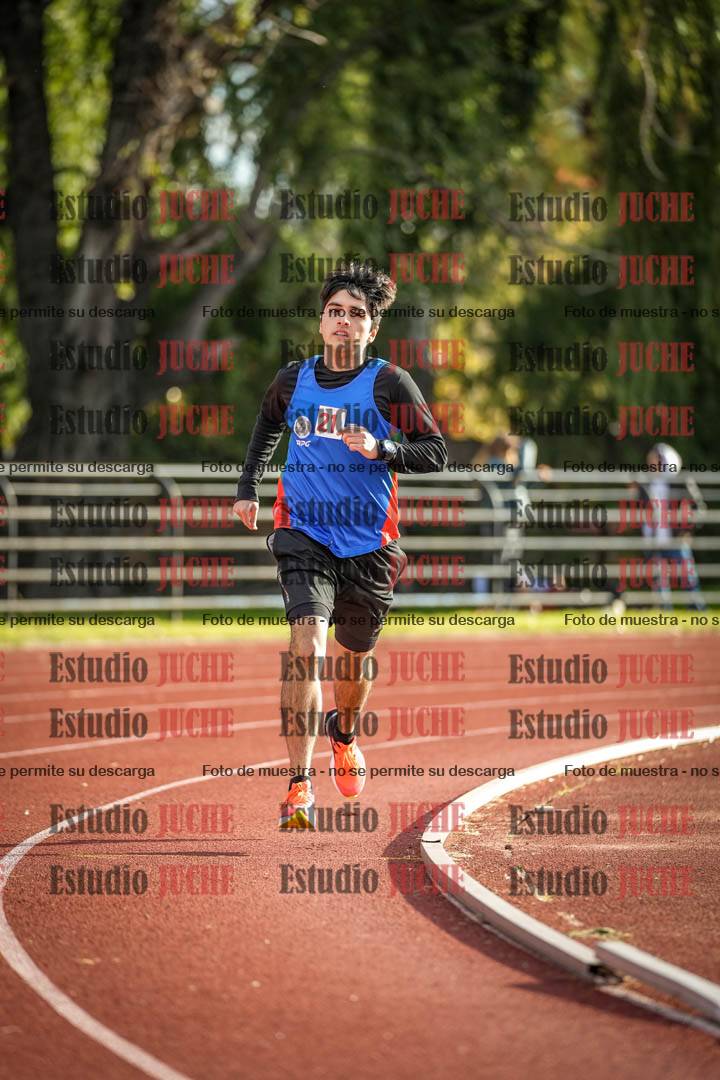 Fotos de los 1500 m llanos de varones
