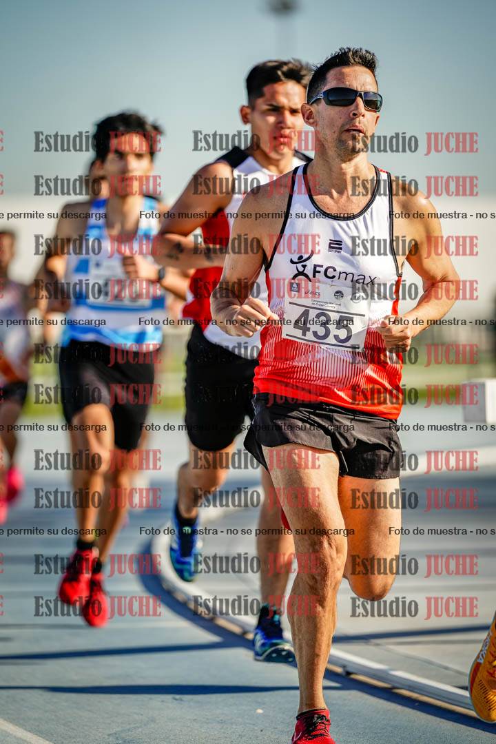Fotos de los 1500 m llanos de varones