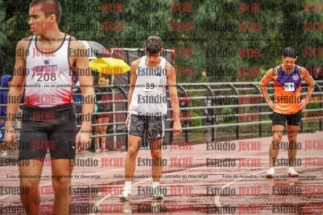 Fotos de los 800 m de varones