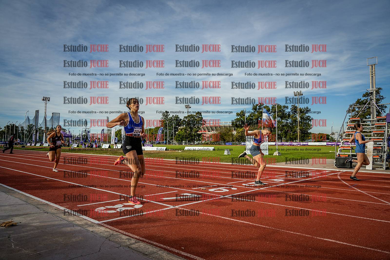 Fotos de los 400 m con vallas de mujeres