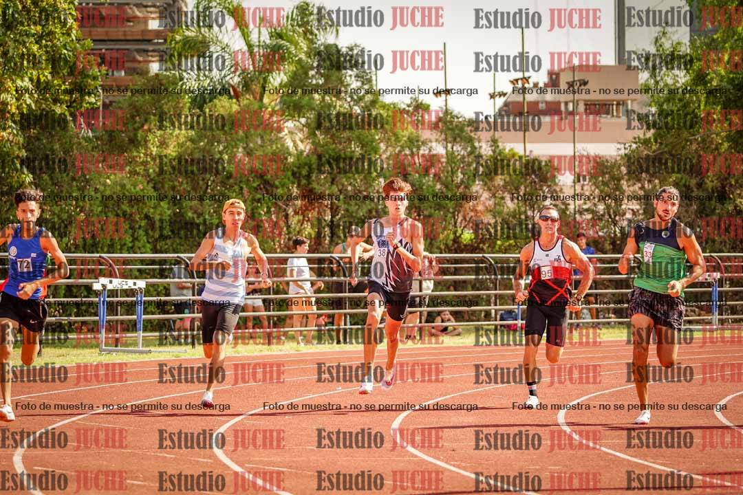 Fotos de los 800 m llanos de varones