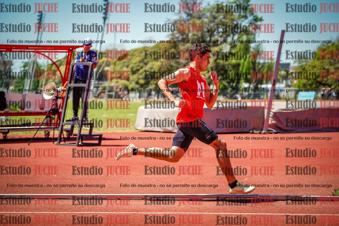 Fotos de los 400 m llanos de varones