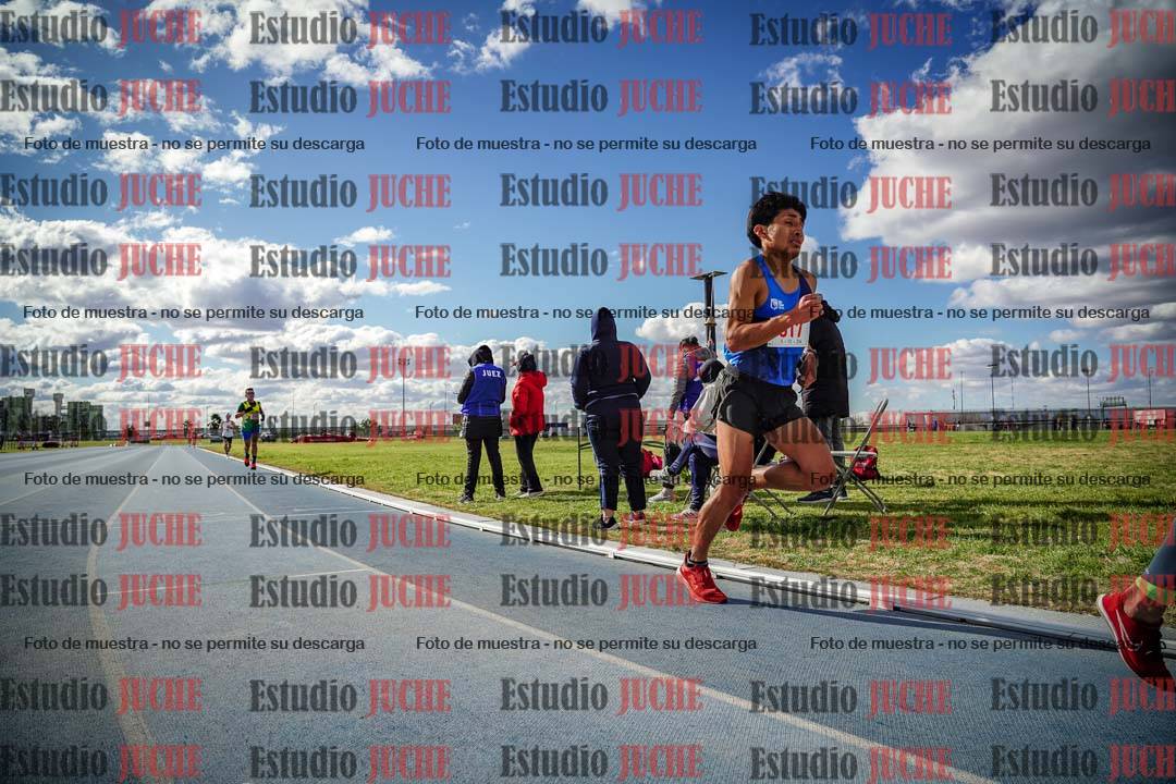 Fotos de los 5000 m llanos de varones