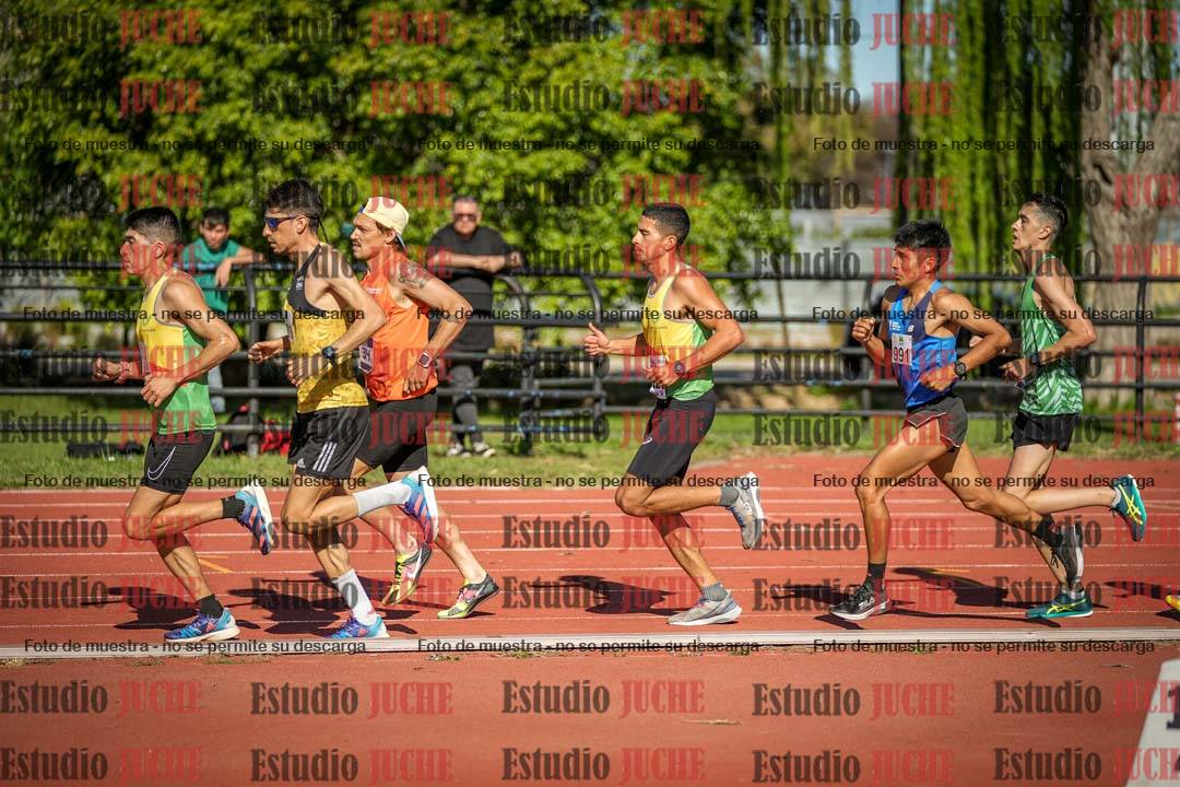 Fotos de los 5000 m llanos de varones