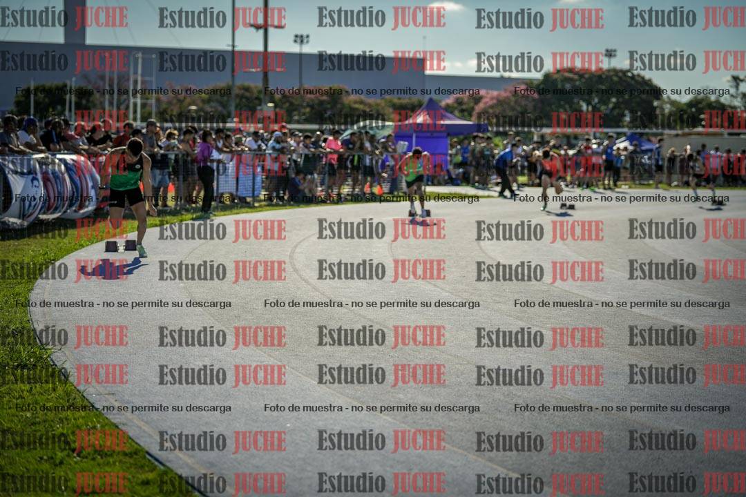 Fotos de los 400 m llanos de varones