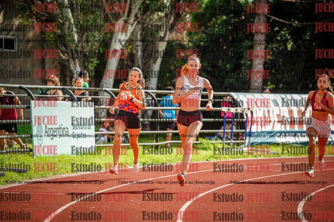 Fotos de los 800 m llanos de mujeres