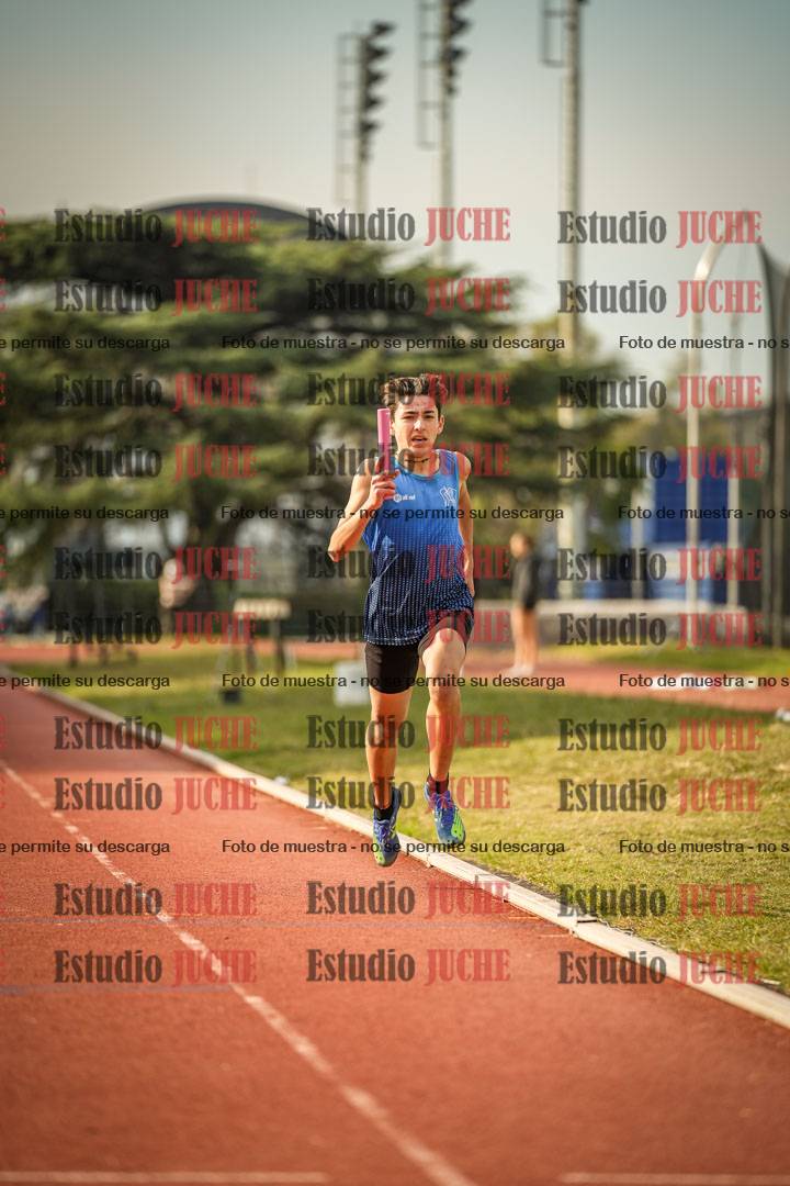 Fotos de las postas 4x400 m llanos de varones